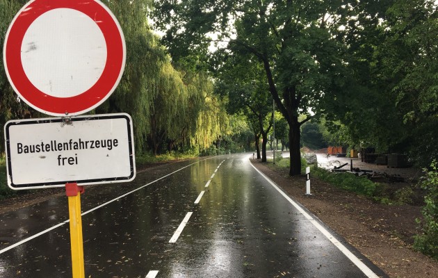 Die Straße am Tagebau ist nun fast fertig